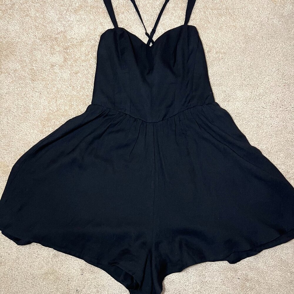 Lulus black Flowy Romper Smocked Back Spaghetti Strap Size Small
